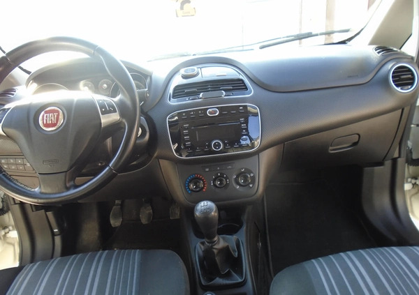 Fiat Punto cena 14900 przebieg: 210655, rok produkcji 2012 z Płock małe 562